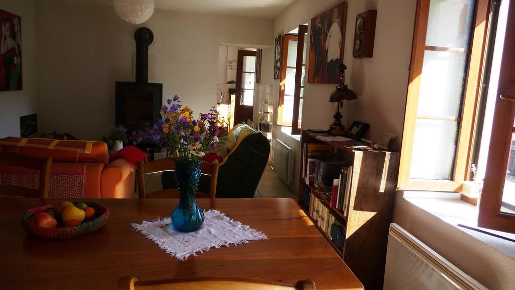 Bed and Breakfast La Chouette A L'Heure Du Pinson Saint-Pierre-d'Entremont  Екстер'єр фото